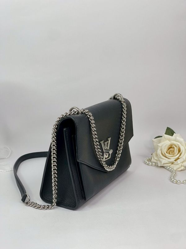 【分期0利率】LV Mylockme 鏈帶手袋【9成新】 