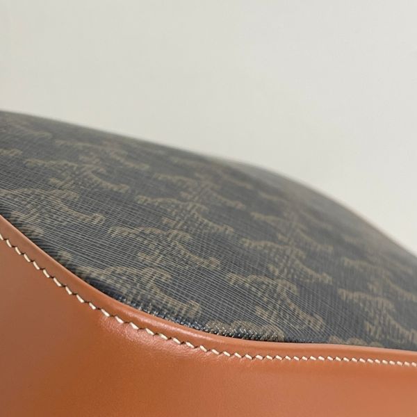 【12期0利率】CELINE TRIOMPHE老花小號水桶包【95成新】 