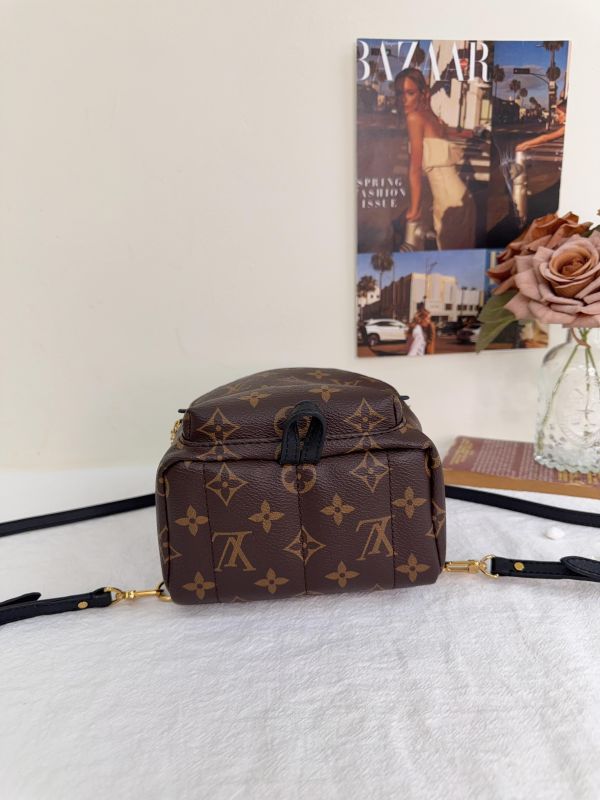 【95成新】LV Palm Springs Mini 