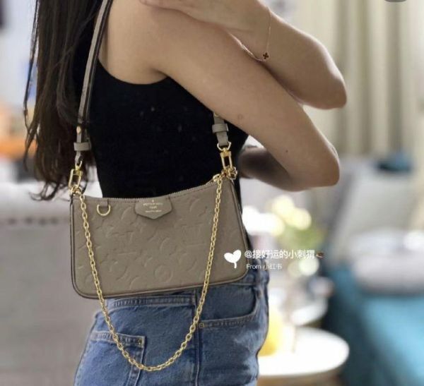 【99成新】LV Easy Pouch On Strap 