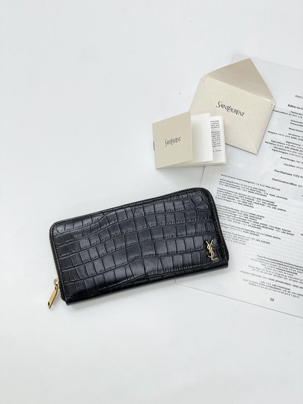 【未使用閒置品】YSL 拉鍊長夾 