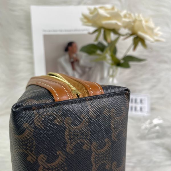 【9.5成新】【12期0利率】celine 