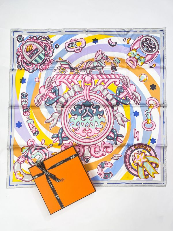 【未使用閒置品】HERMES Candy Libris 70方巾 