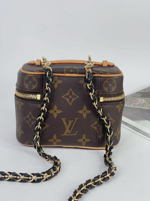 【95成新】LV NICE NANO 