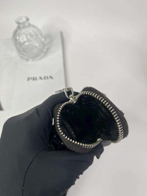 【99成新】PRADA Re-Edition 2005 Re-Nylon 手袋 