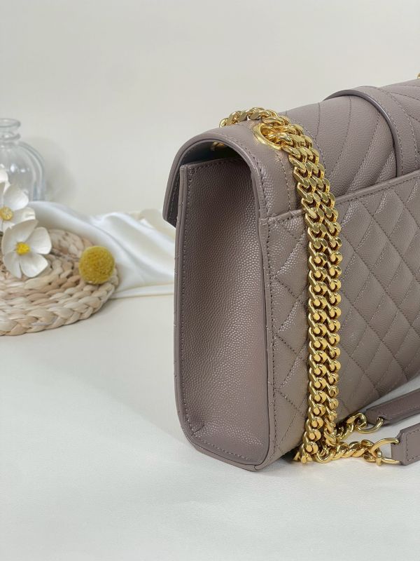 【分期0利率】YSL 粒面绗縫皮革中號信封包【99成新】 
