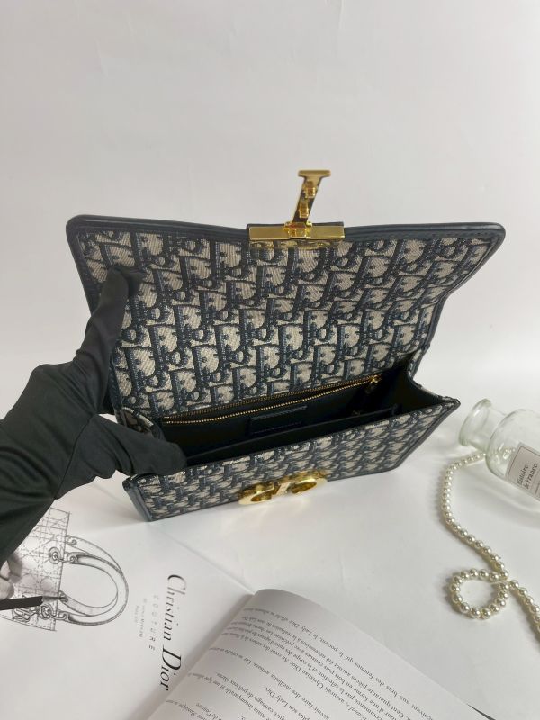 【分期0利率】DIOR 30 Montaigne 包【9成新】 