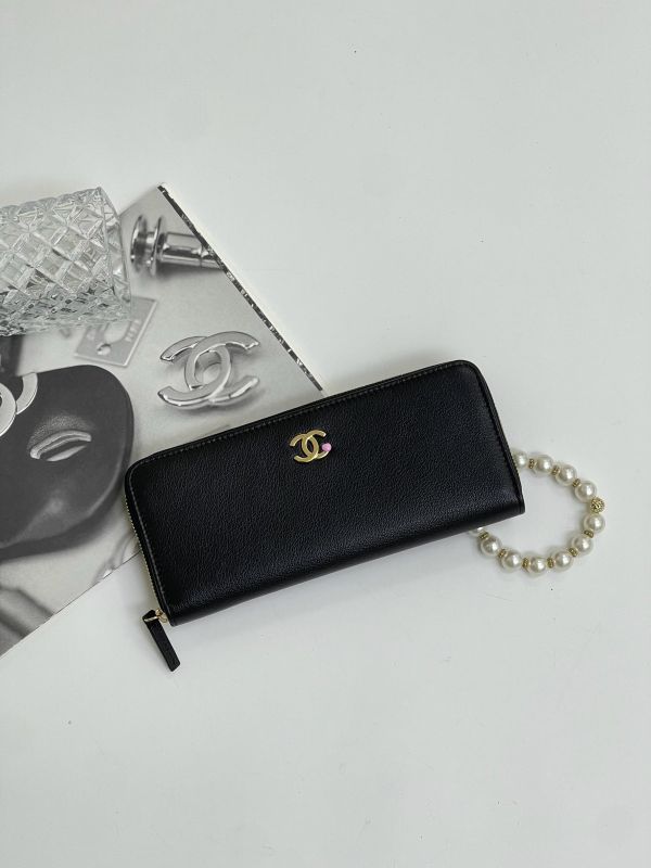 【全新品】CHANEL 26A 蘋果琺瑯拉鍊長夾 