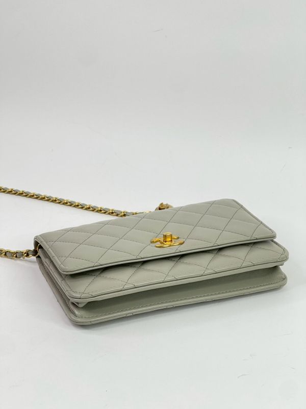 【9成新】CHANEL 羊皮金球WOC 