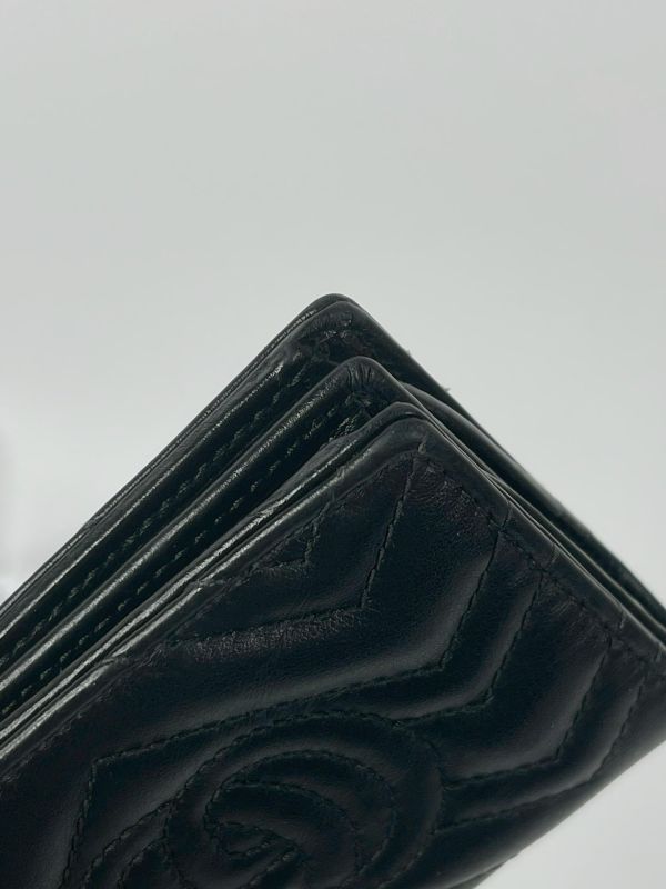 【9成新】GUCCI Marmont 愛心兩摺拉鍊零錢袋短夾 