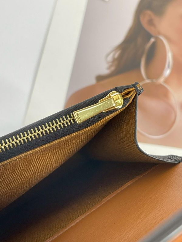 【9成新】CELINE TRIOMPHE凱旋門 STRAP WOC 