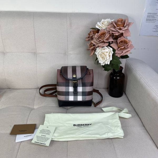 【12期0利率】【全新品】BURBERRY 經典格紋PVC後背包【現金價33500】 