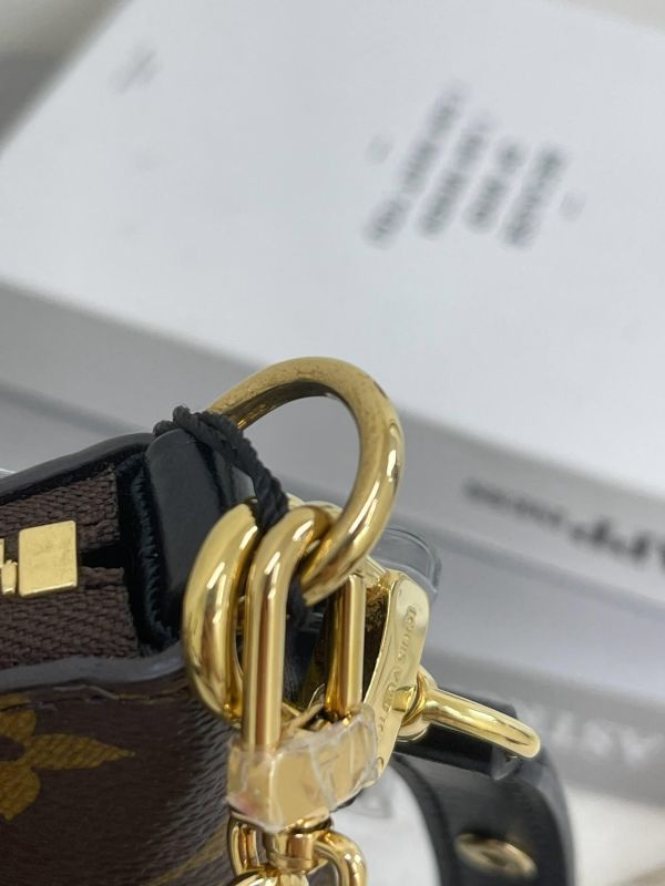 【9成新】LV Boulogne牛角包 