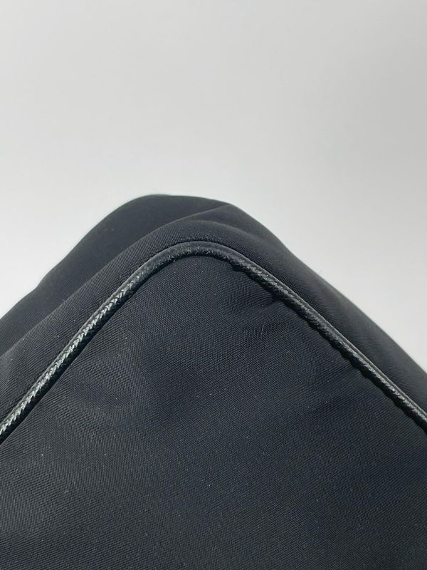 【95成新】PRADA Re-Edition 2005 Re-Nylon 迷你腋下包 