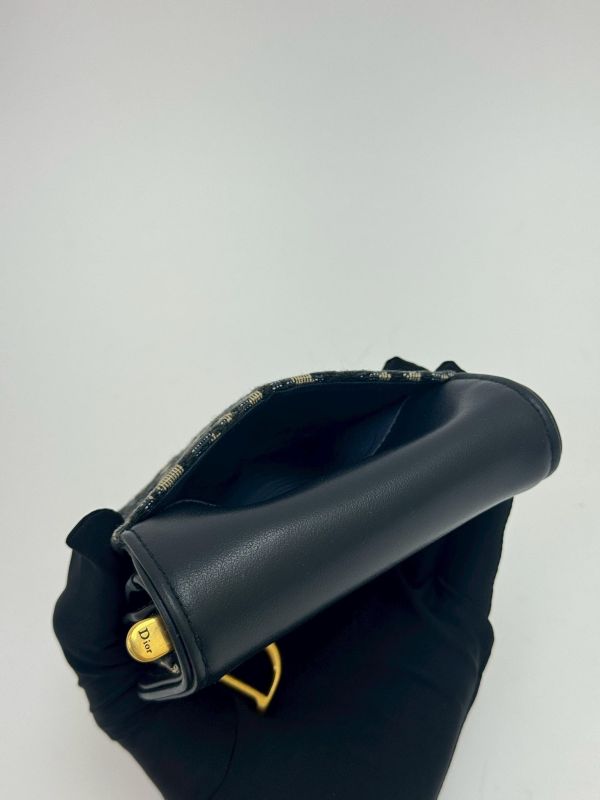 【9成新】Dior Saddle Lotus三折短夾 