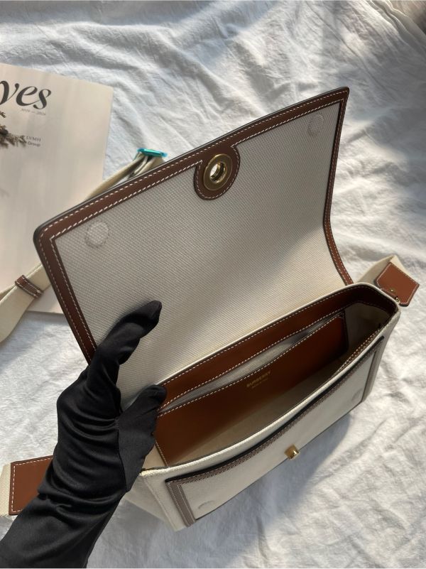 【分期0利率】BURBERRY HORSEFERRY 印花帆布NOTE斜背包【未使用閒置品】 