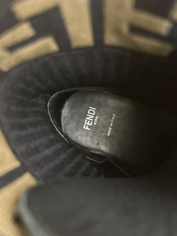 【分期0利率】FENDI Rockoko 機車靴【9成新】 