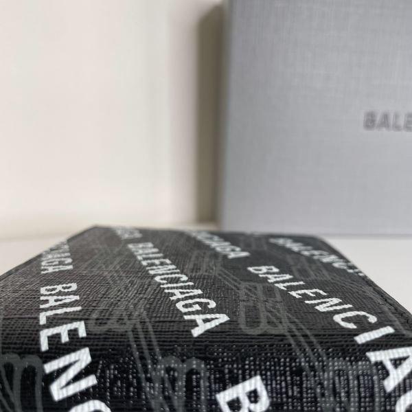 【12期0利率】BALENCIAGA 巴黎世家  防刮牛皮滿版LOGO 8卡短夾 