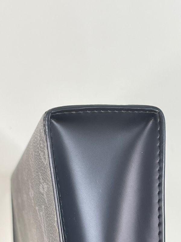 【分期0利率】LV Pochette Voyage MM 老花手拿包【95成新】 