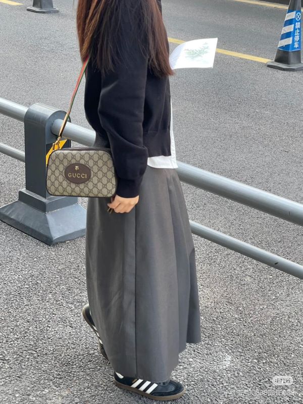 【99成新】GUCCI 虎頭相機包 