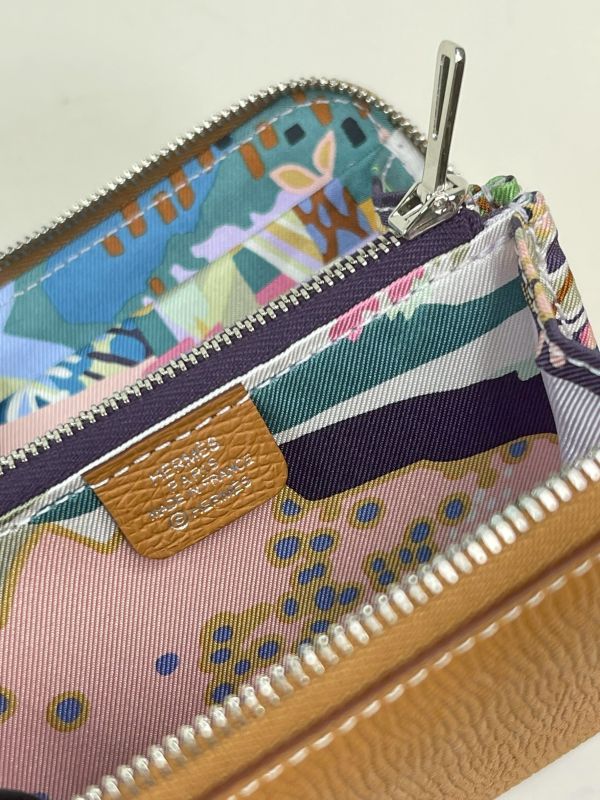 【分期0利率】HERMES 絲巾短夾 金棕色【未使用閒置品】