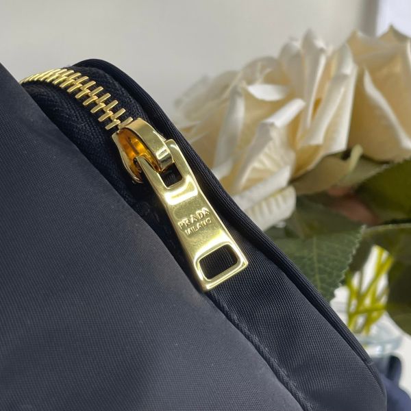 【12期0利率】Prada Duet Re-Nylon 水桶袋【全新閒置品 