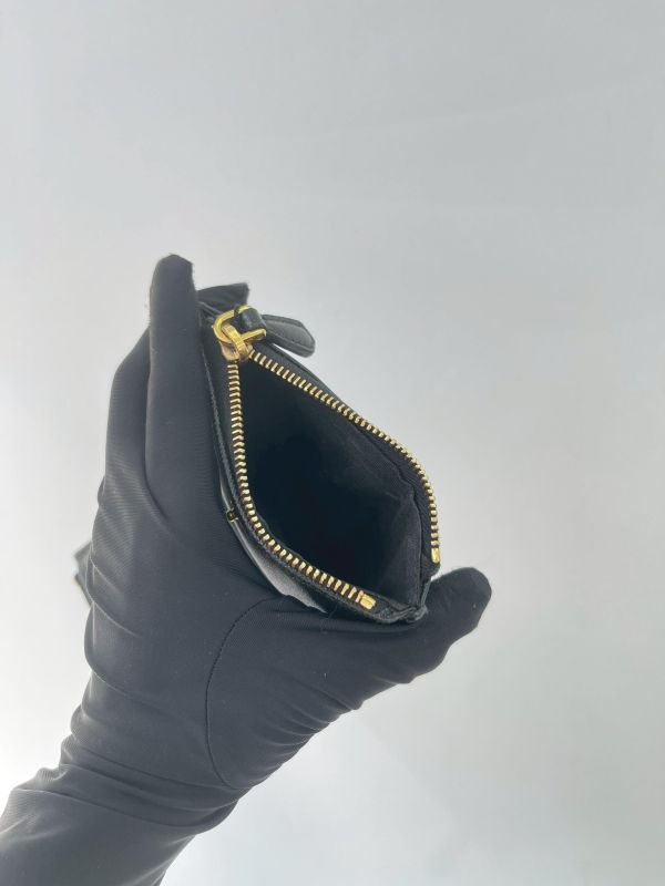 【95成新】PRADA SAFFIANO 對折短夾 