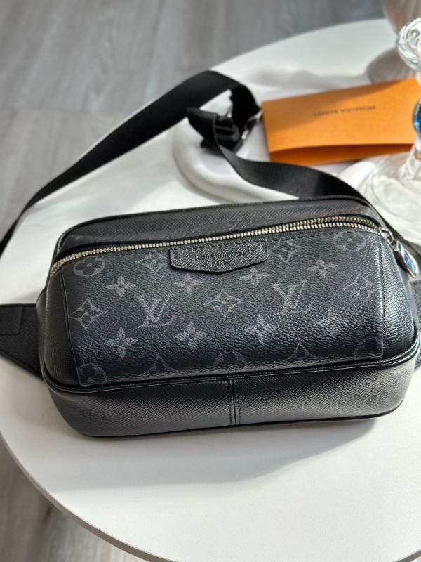 【24期0利率】【二手】LV outdoor老花腰包 