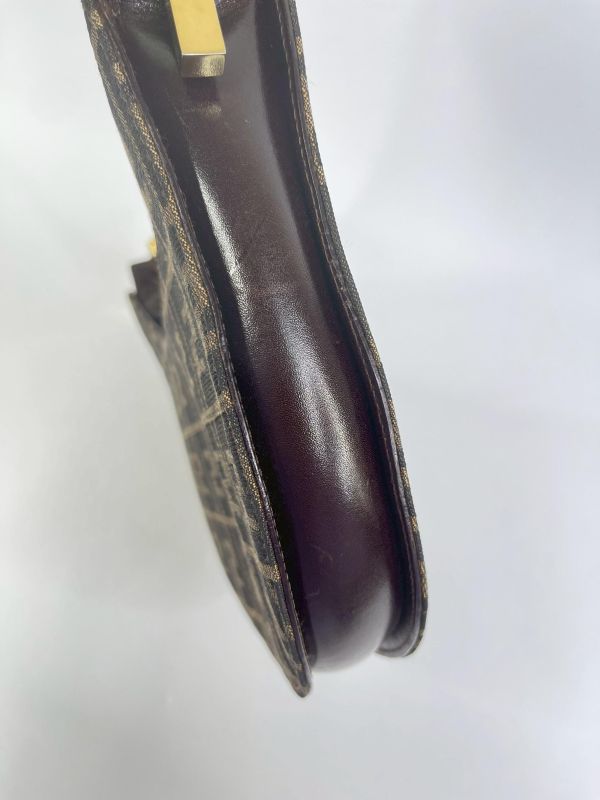 【9成新】FENDI ZUCCA 半月包 