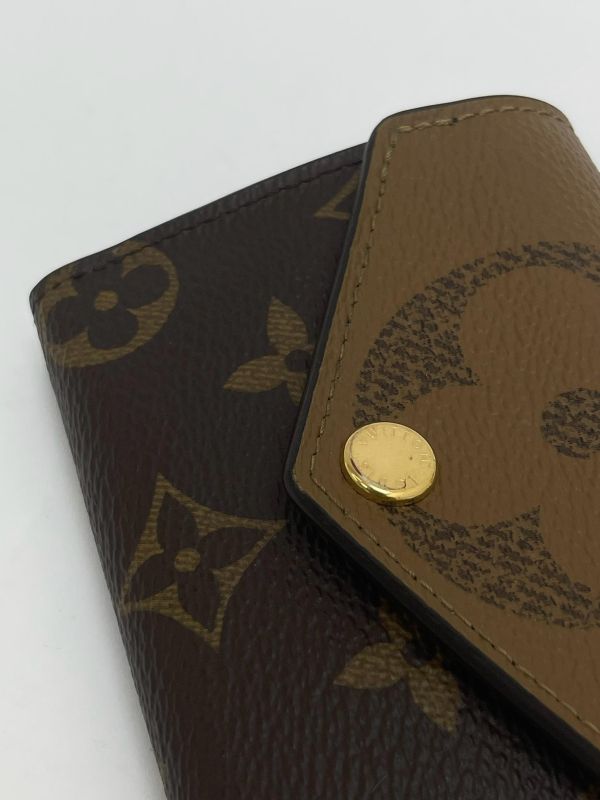 【95成新】LV Zoe' 短夾 