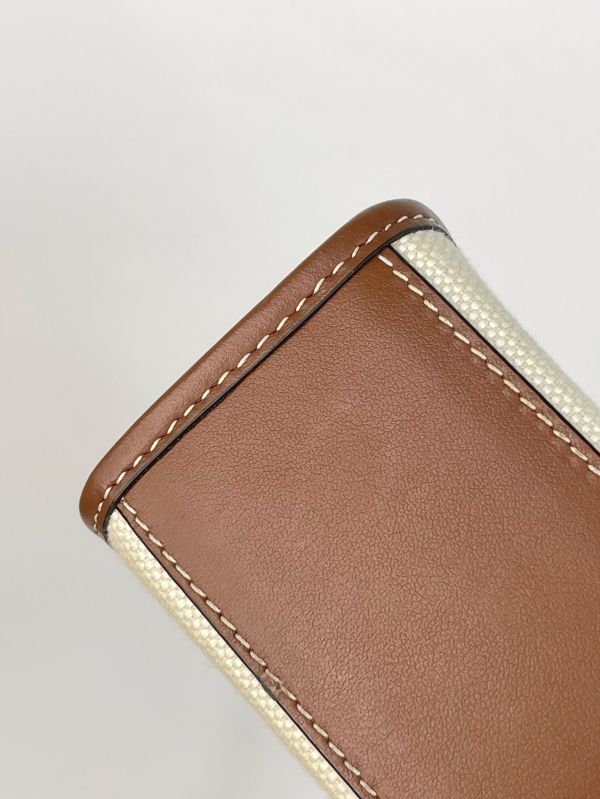 【分期0利率】BURBERRY 迷你FRANCES斜背手機包【99成新】 