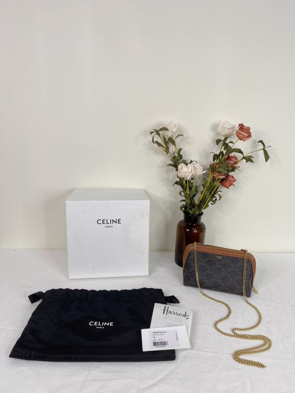 【分期0利率】CELINE TRIOMPHE貝殼包【9成新】 