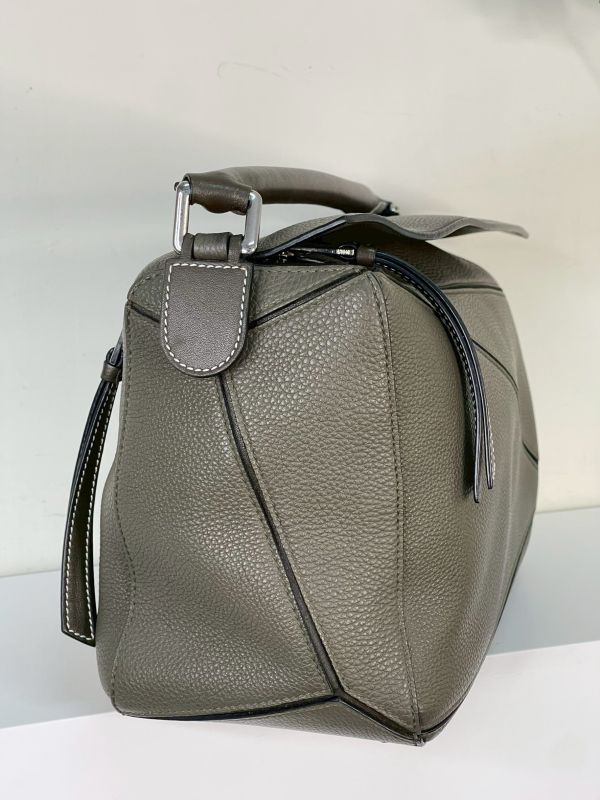 【分期0利率】LOEWE PUZZLE 中號【95成新】 