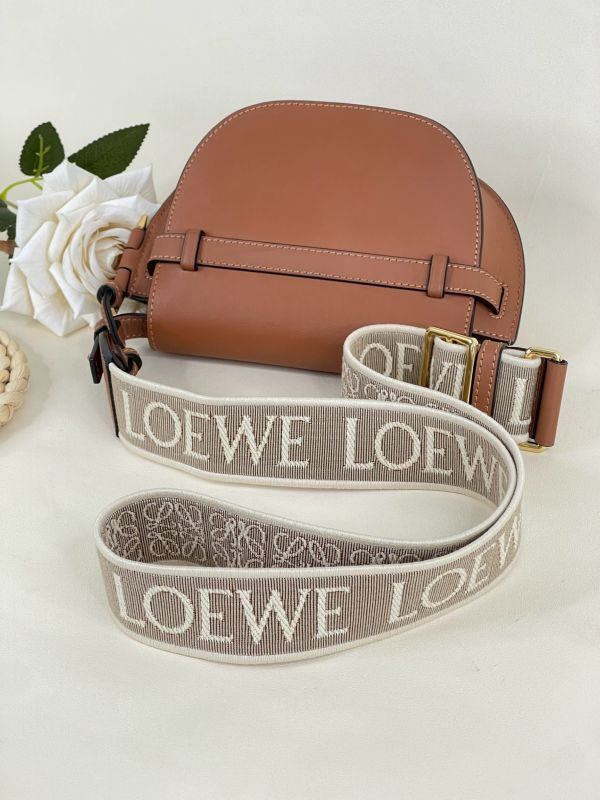 【分期0利率】LOEWE MINI GATE 雙層包 焦糖【95成新】 