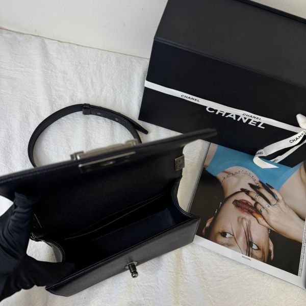 【12期0利率】CHANEL LE BOY 小型口蓋包【22年6月越南購證】【99成新】 
