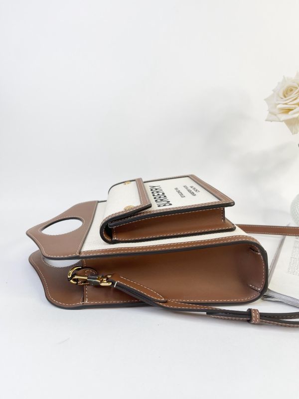 【未使用閒置品】BURBERRY 帆布拼皮革口袋包 