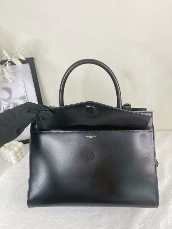 【分期0利率】YSL UPTOWN 中號手提肩背兩用包【95成新】 