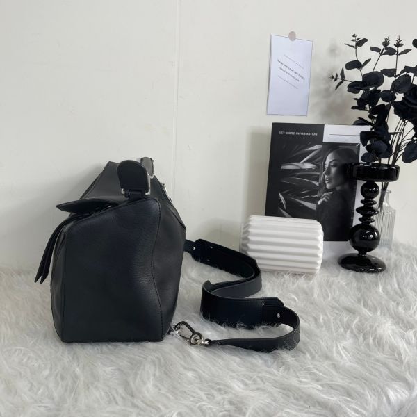 【12期0利率】LOEWE PUZZLE 中號【9成新】 