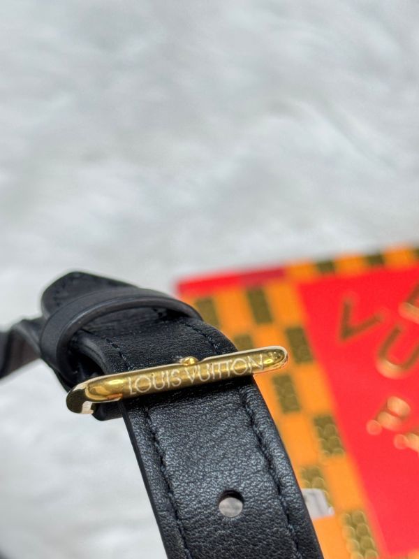【分期0利率】LV NEW WAVE胸包【95成新】 