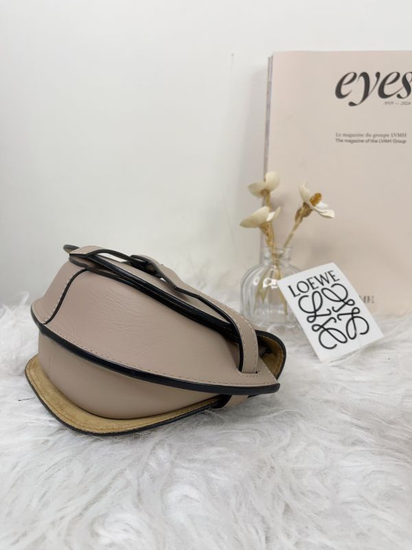 【分期0利率】LOEWE MINI GATE 雙層包 沙色【99成新】 