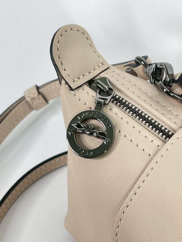 【99成新】LONGCHAMP Le Pliage Xtra 手拿包 XS 