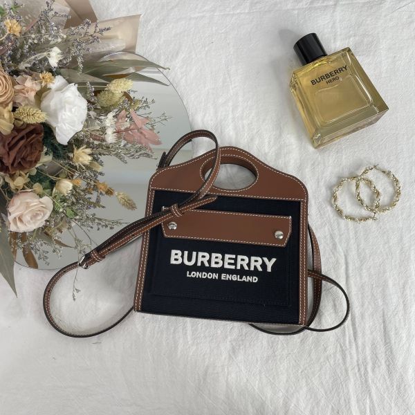 【95成新】【12期0利率】BURBERRY  Pocket 字母帆布拼接小牛皮MICRO斜背包 