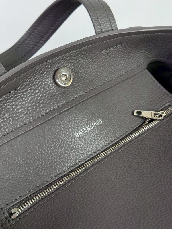 【95成新】BALENCIAGA EVERYDAY  NORTH-SOUTH 兩用包 