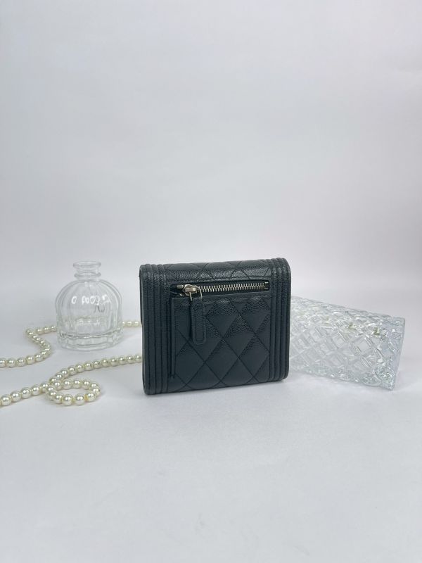 【分期0利率】CHANEL BOY三折短夾【9成新】 