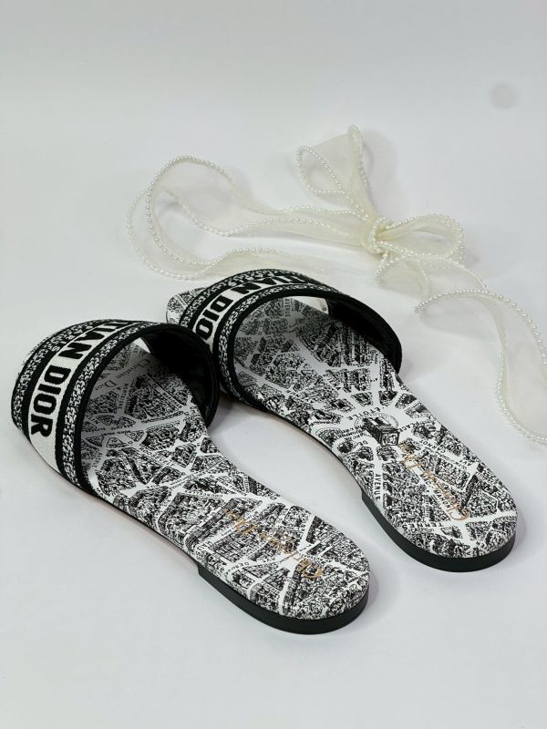 【未使用閒置品】DIOR DWAY 刺繡拖鞋 