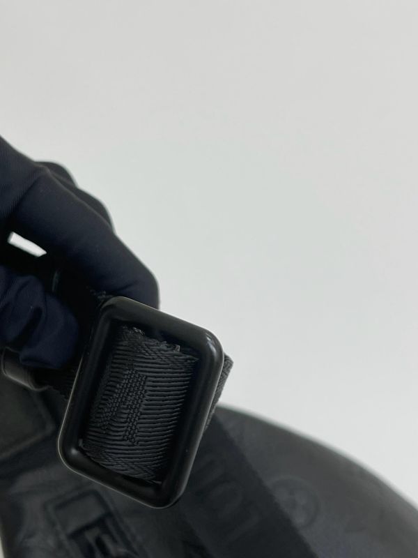 【95成新】LV Discovery PM 腰包 