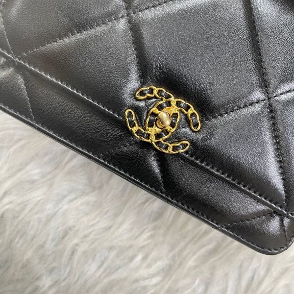 【12期0利率】CHANEL 19 WOC 【95成新】 