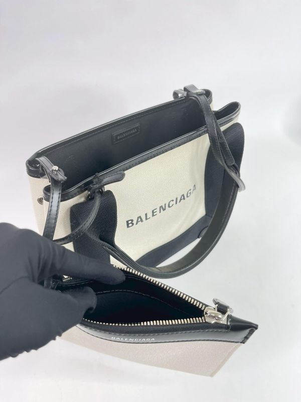 【9成新】Balenciaga Navy Cabas XS(背帶款) 