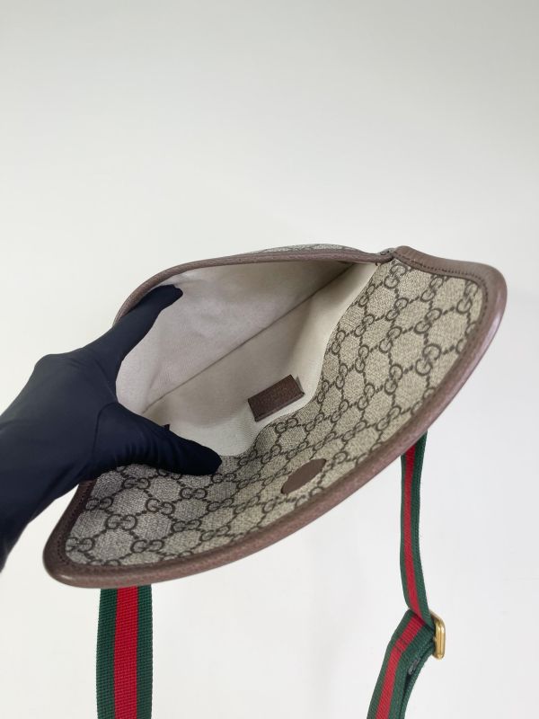 【99成新】GUCCI Supreme虎頭胸包 