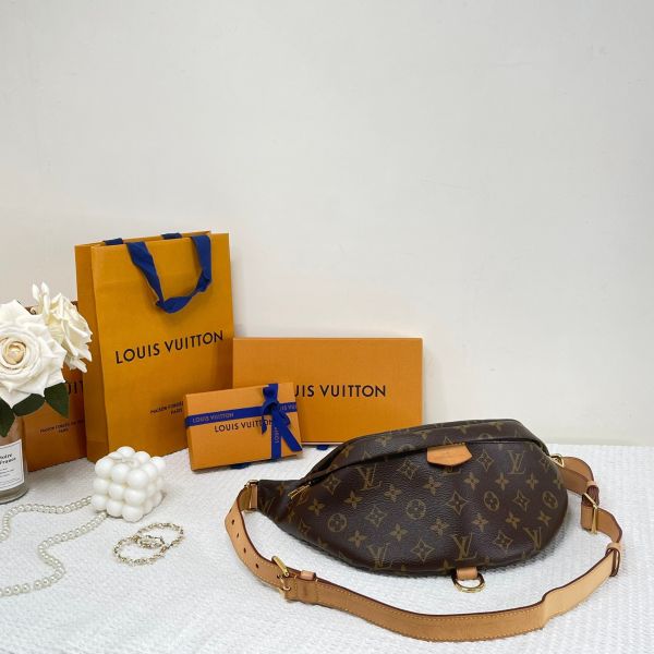 【分期0利率】LV Bumbag老花腰包【9成新】 